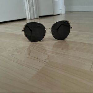 Brand new Quay Big Love sunglasses